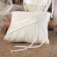 wedding ring pillow