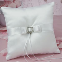 crystal elegance ring pillow