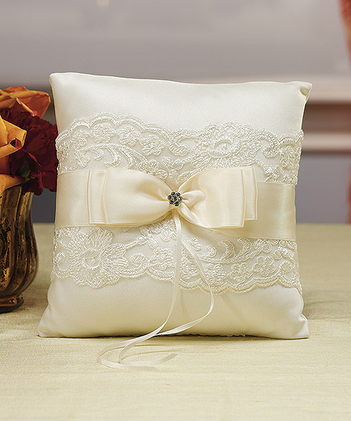Ring pillow wedding