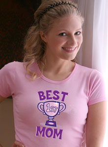 best mom trophy t shirt