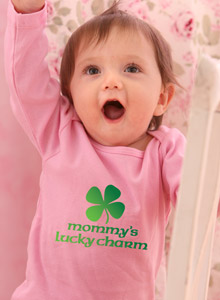 girls mommys lucky charm t-shirt